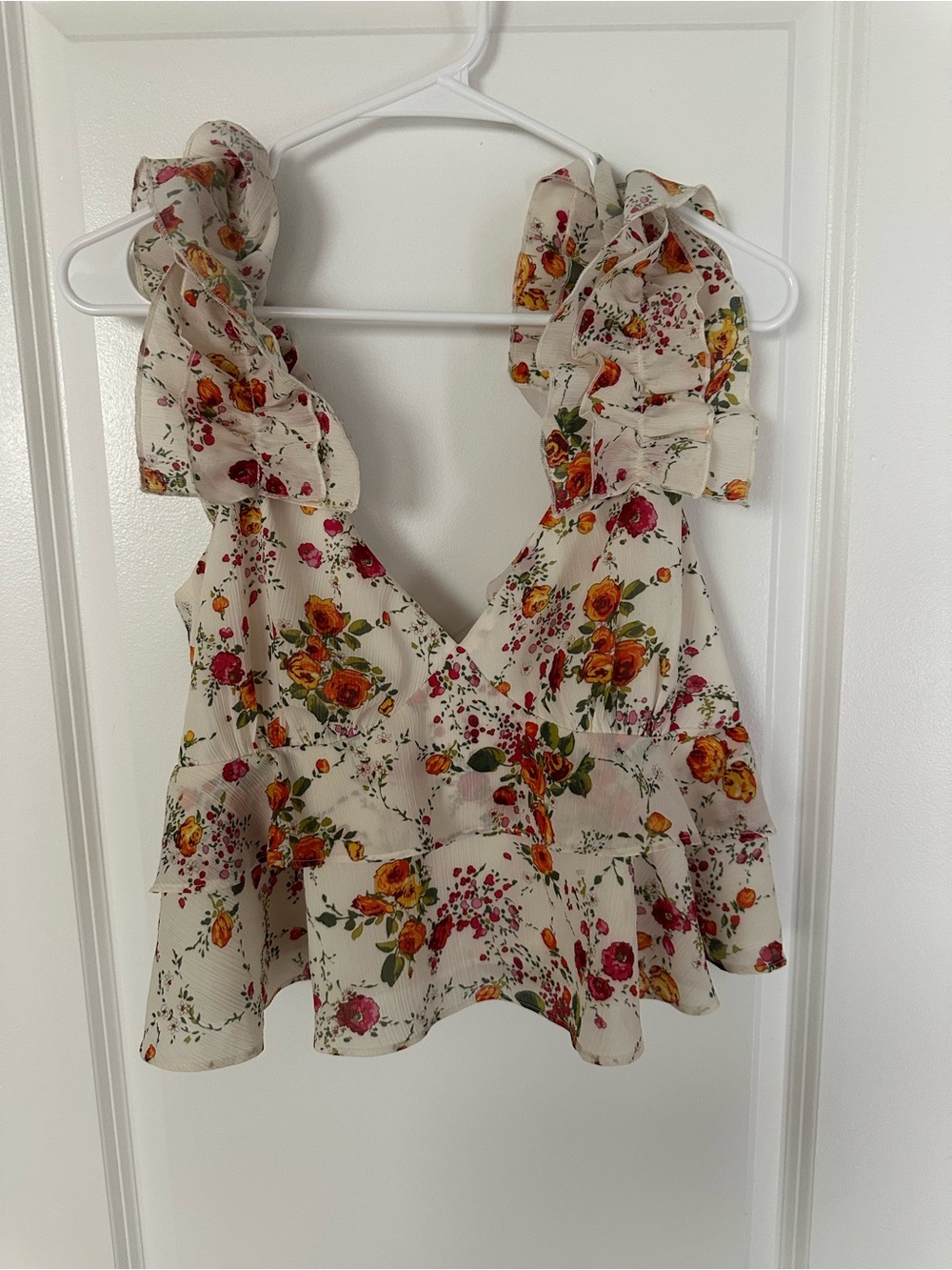 House of Harlow 1960 Cream Floral Ruffle Camisole